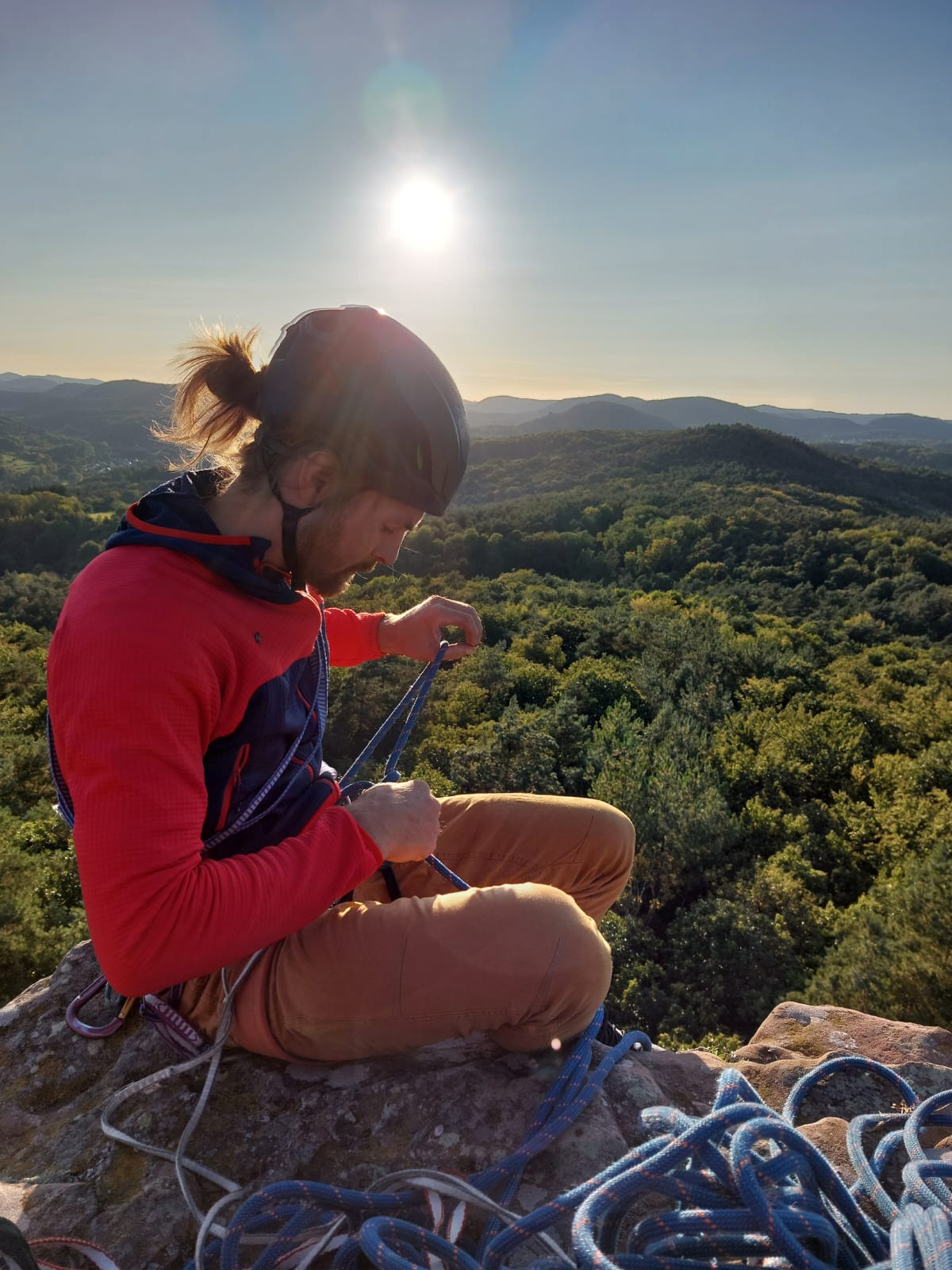Kletterer auf einem Gipfel